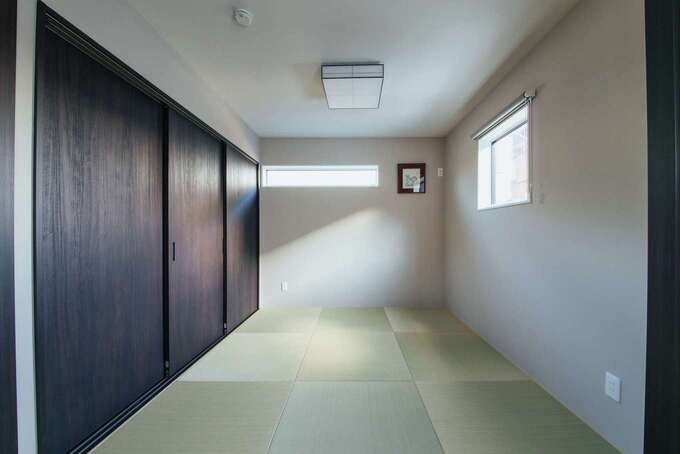 リビングと隣接した和室