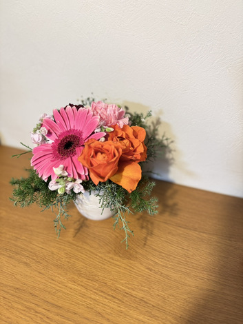 新年を彩るフラワーアレンジメントワークショップ〈参加無料〉