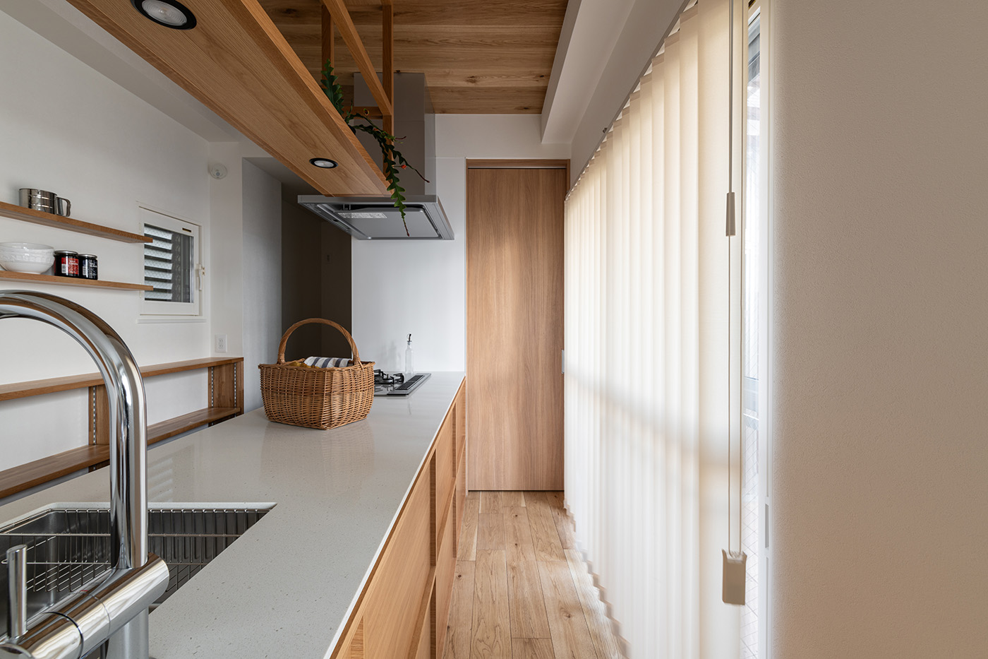 la CASA（ラ・カーサ）｜吊り戸棚を造作して収納力をUP