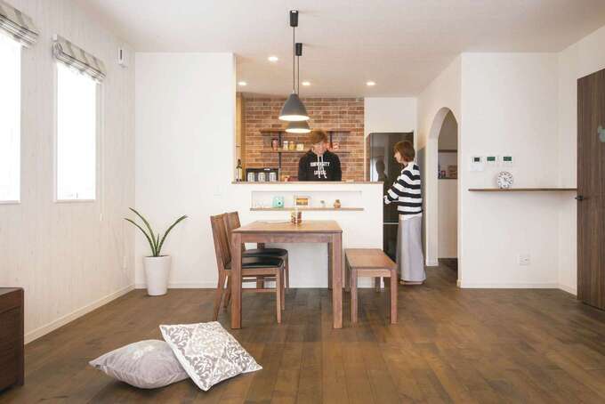 ユニバーサルホーム（掛川店・磐田店）【デザイン住宅、自然素材、間取り】