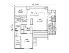 中庭と各部屋がつながる、光と風が心を癒やす家