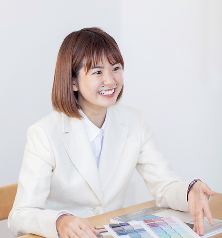 花みずき工房【伊藤　葵】お客様を元気にお出迎えいたします