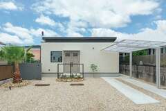 塊根植物用の作業部屋がある家事ラク平屋