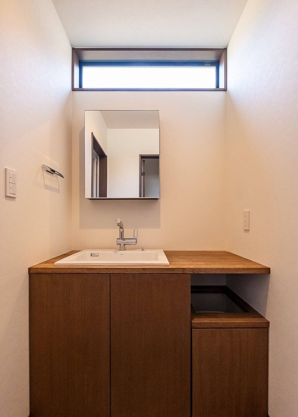 -delphi- デルフィ（藤井建築事務所） 【デザイン住宅、間取り、建築家】洗面所