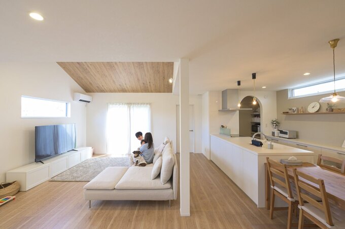 アッシュホーム