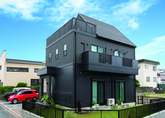 愛犬が走り回ることが出来るように、ドックラン完備の邸宅