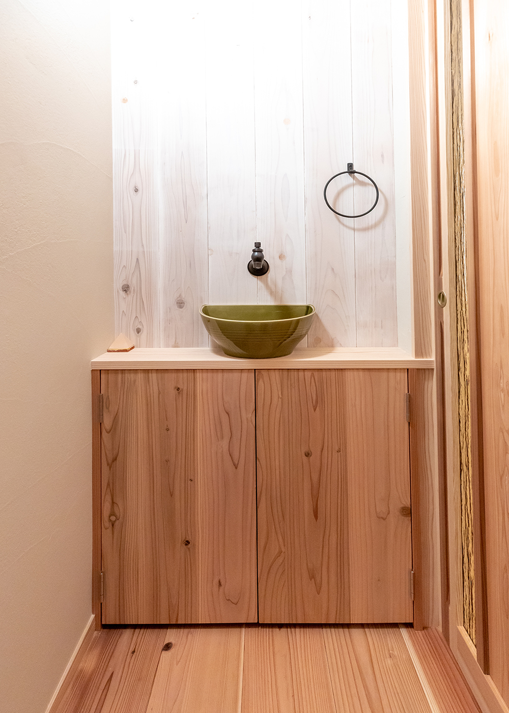 有吉住宅【趣味、自然素材、インテリア】造作の手洗い