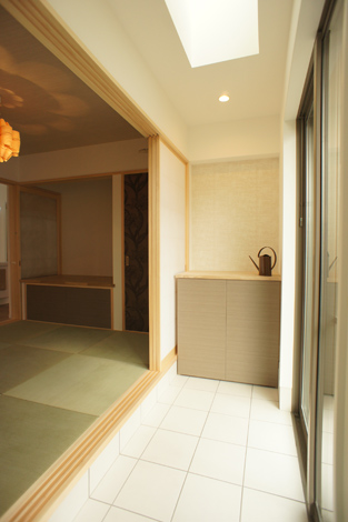 小野田産業～designers house project～【1000万円台、デザイン住宅、間取り】サンルームは天候に左右されず、しっかりと洗濯物を自然乾燥で花粉やPM2.5対策にも
