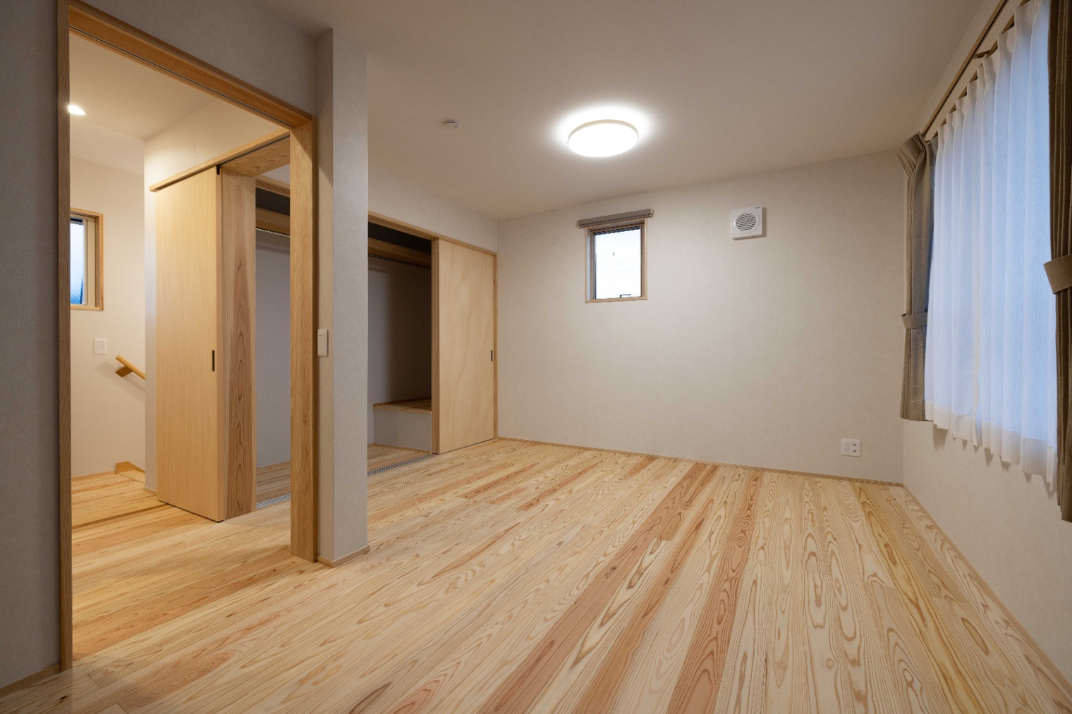 マルキ｜将来は2部屋に仕切れるようになっている