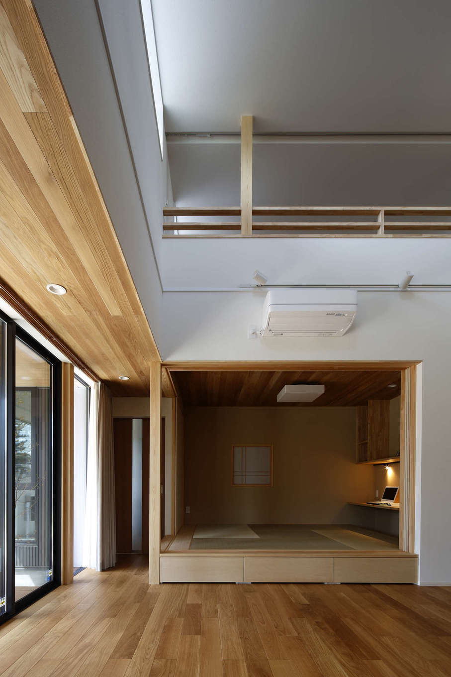 檜建設 エニーホーム【和風、間取り、平屋】上部に見えるのは、塔屋に面した小屋裏スペース。M邸では、子どたちの遊び場やゲスト用寝室として活用している