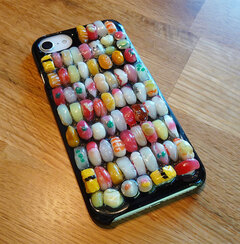 寿司ネタのスマホケース