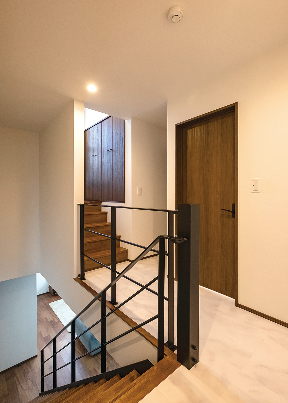 -delphi- デルフィ（藤井建築事務所） 【デザイン住宅、高級住宅、建築家】リビング内階段を取り入れたことでコミュニケーションも密に