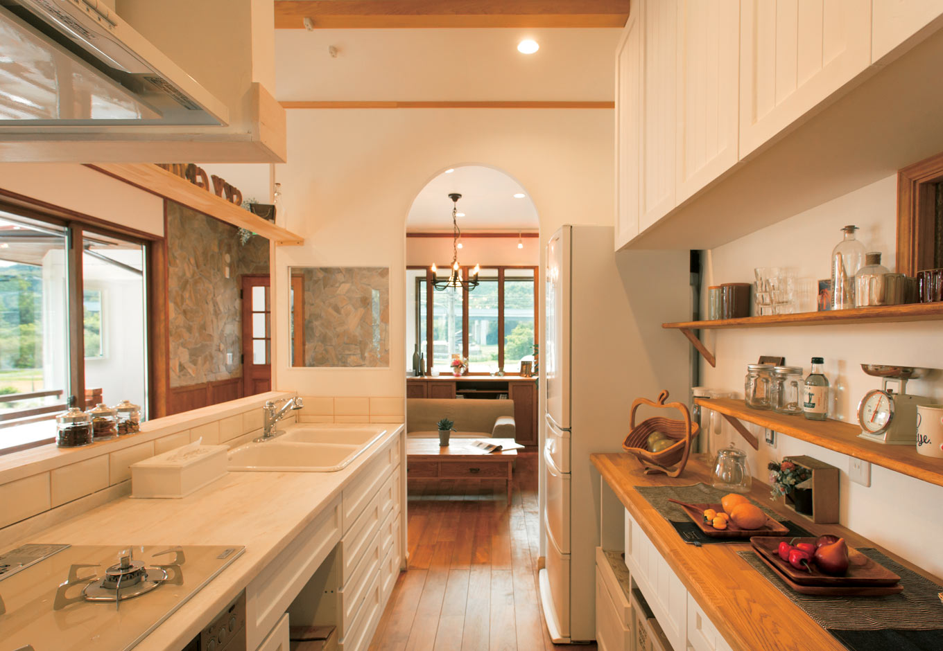 プチカントリースタイルのキッチン