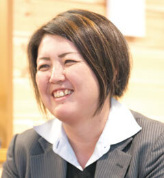 営業担当　源平 睦巳さん