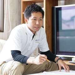 営業主任　市川