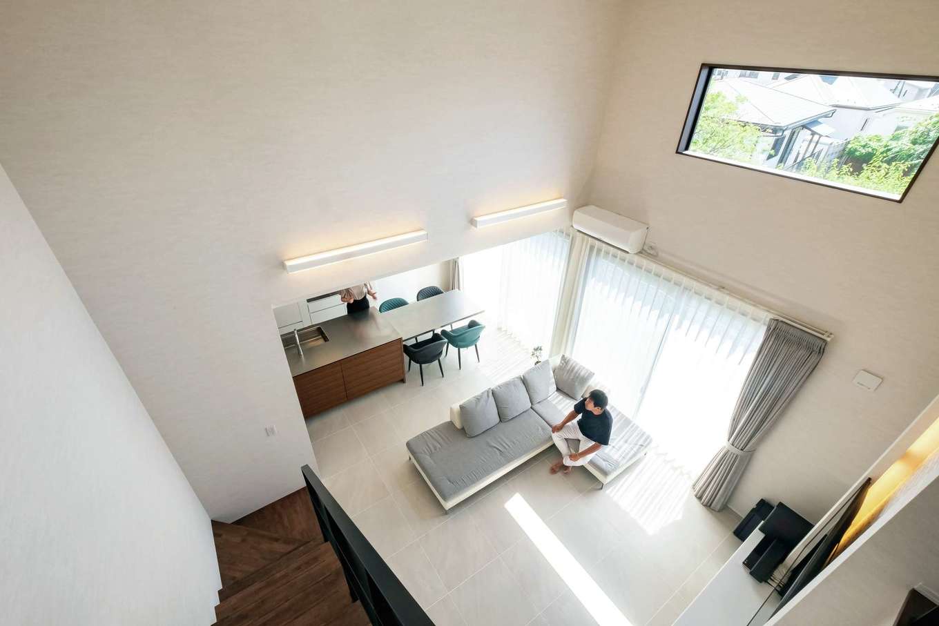 -delphi- デルフィ（藤井建築事務所） 【デザイン住宅、建築家、インテリア】これほどの大空間でも、高い断熱・気密性により、冷暖房効率を落とさず、家中の温度差を少なく保つ