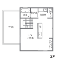 街中の狭小地でゆったりくつろげる、三階建て二世帯住宅