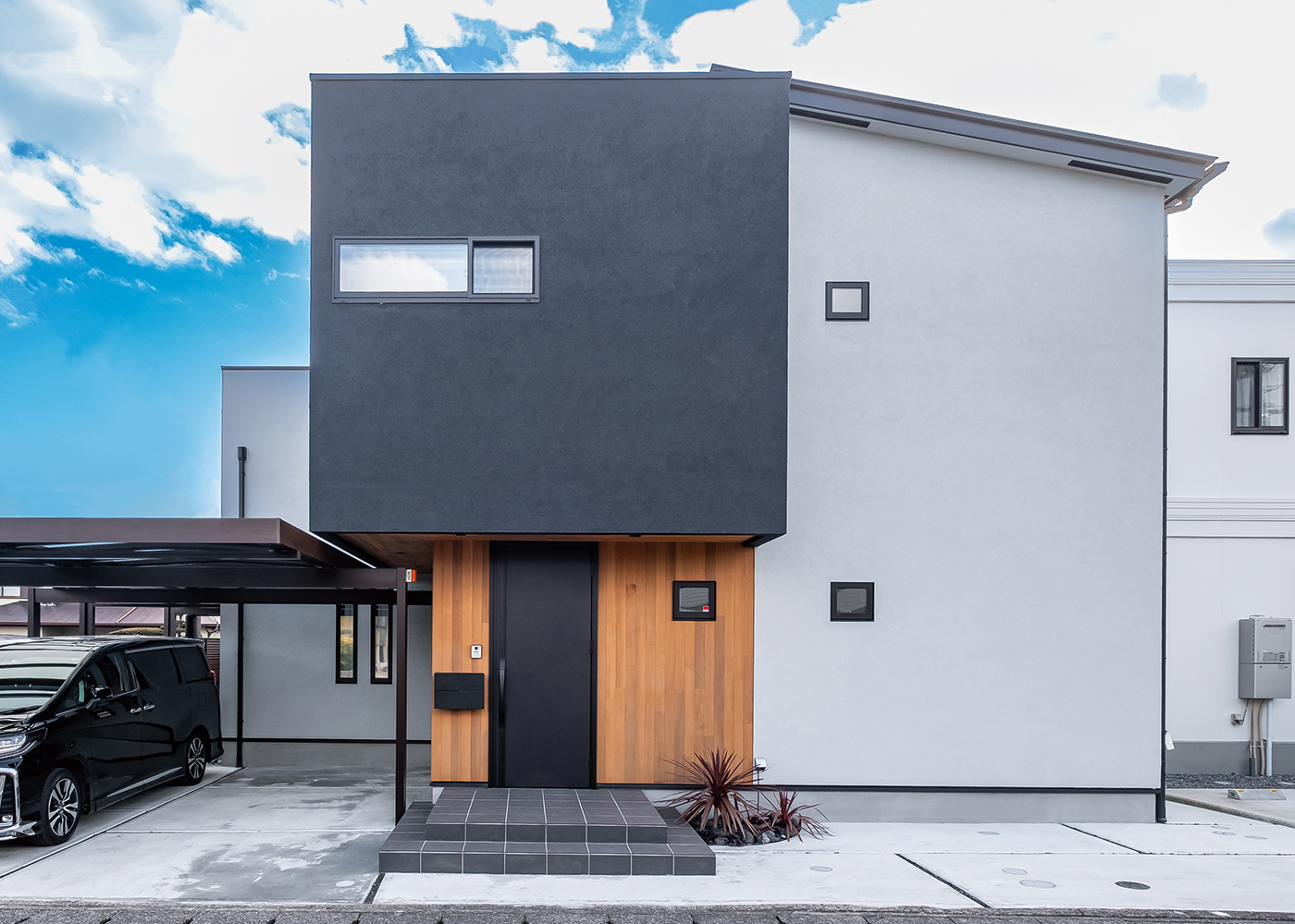 -delphi- デルフィ（藤井建築事務所） 【デザイン住宅、高級住宅、建築家】正面からの外観