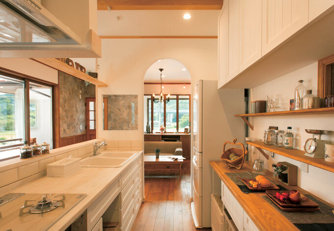 プチカントリースタイルのキッチン