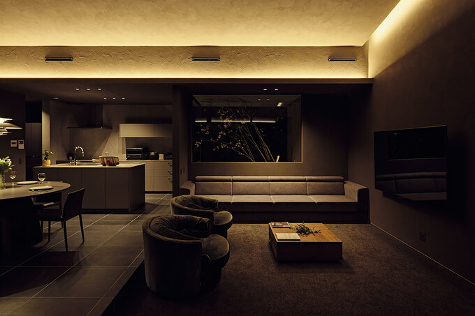 平屋建築ブルーハウス 上質な空間と2つのサウナが心を潤すリゾートな平屋 画像10