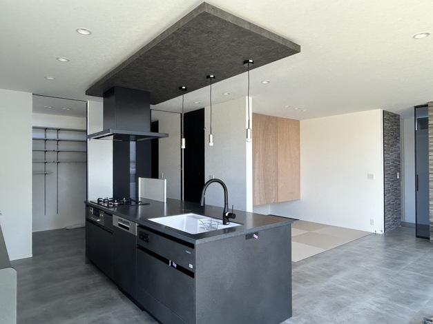 キッチン・ダイニングスペース