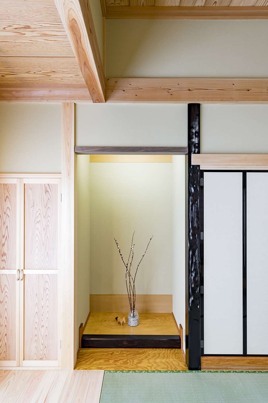 ガレージハウス ISHIKAWA/石川興建【和風、夫婦で暮らす、間取り】和室の床の間