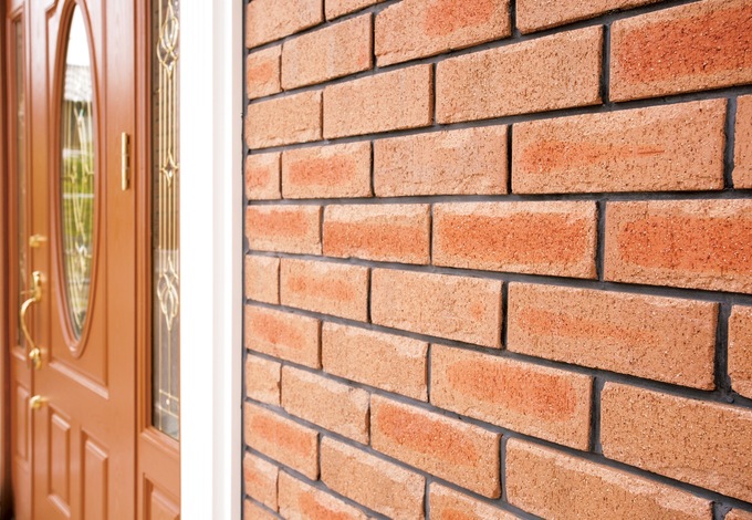 西欧を思わせる外壁には、オーストラリア産レンガを惜しみなく使用した