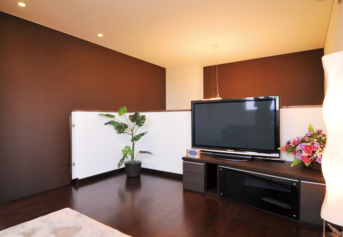 寝室からアプローチする2階リビング