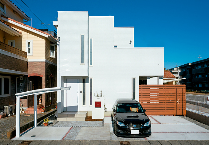 シンプルでおしゃれな外観。外壁は耐久性、遮音性に富むALCパワーボード