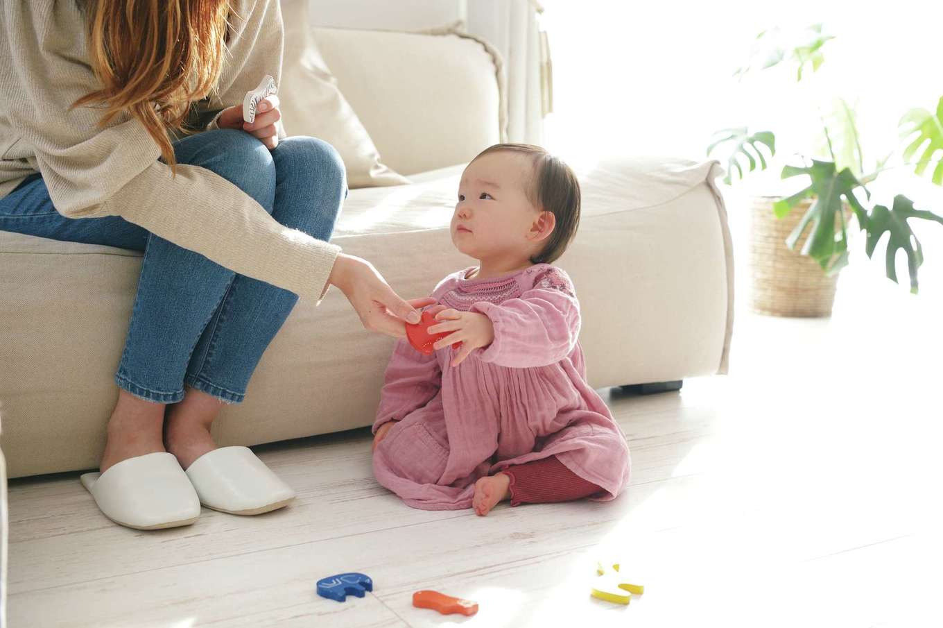 ハートホーム【子育て、輸入住宅、間取り】子どもがおもちゃを投げても気にならないフローリング