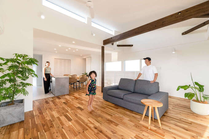 暮らしやすさはもちろん、建築家がつくる本物の高気密、高断熱を体現した住まいが、家族の穏やかな日常を守る