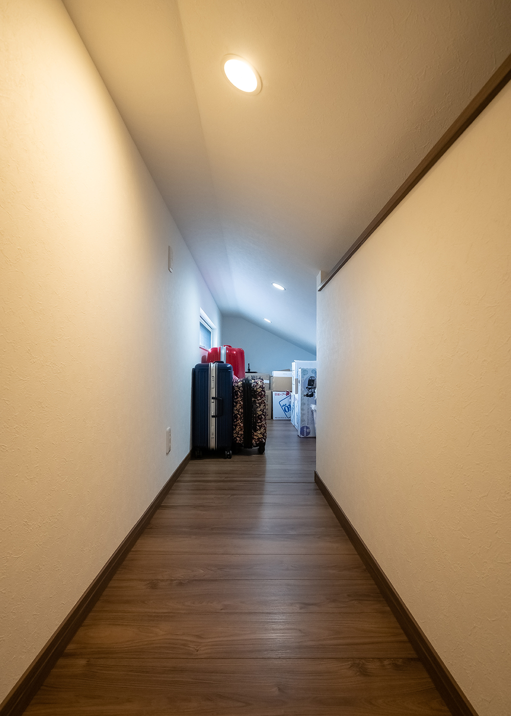 イデキョウホーム【デザイン住宅、省エネ、間取り】屋根裏の収納