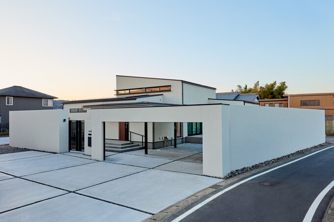 la CASA（ラ・カーサ）