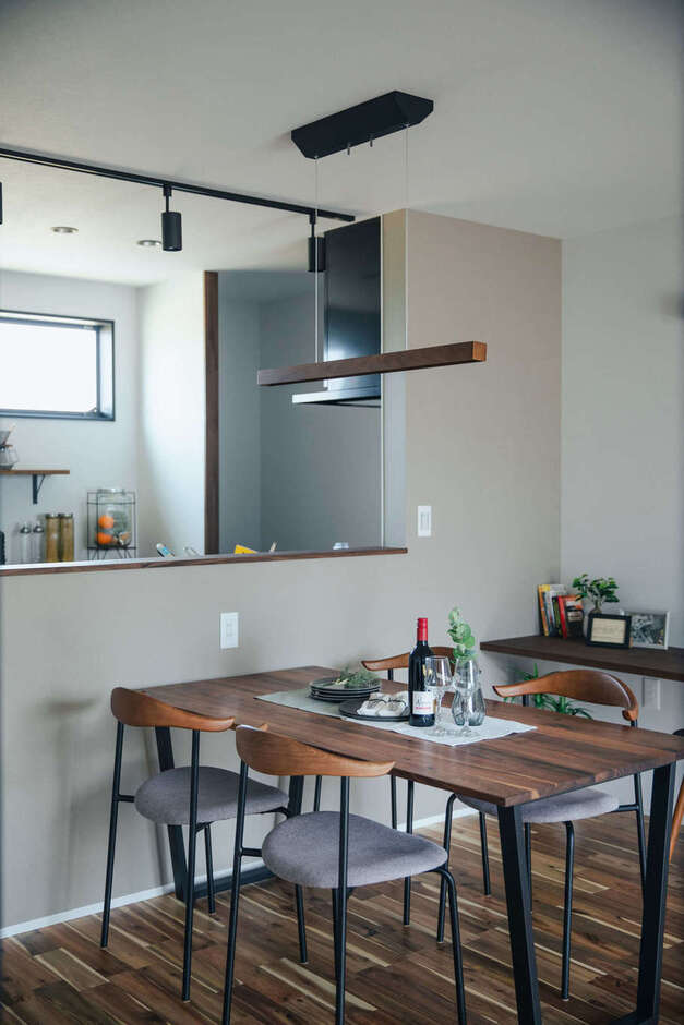 開放感があり、料理の配膳や片付けもラクな対面キッチン