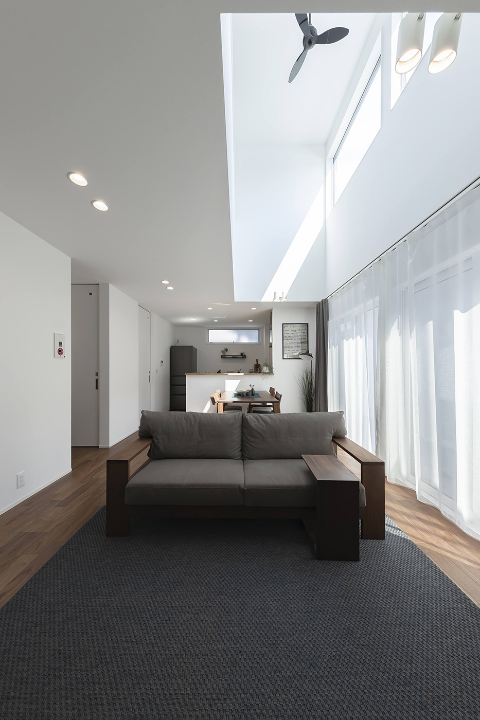 PG HOUSE（ピージーハウス）【浜松市中央区曳馬6-19-5・モデルハウス】吹き抜けがあっても高断熱で冬も暖かく快適