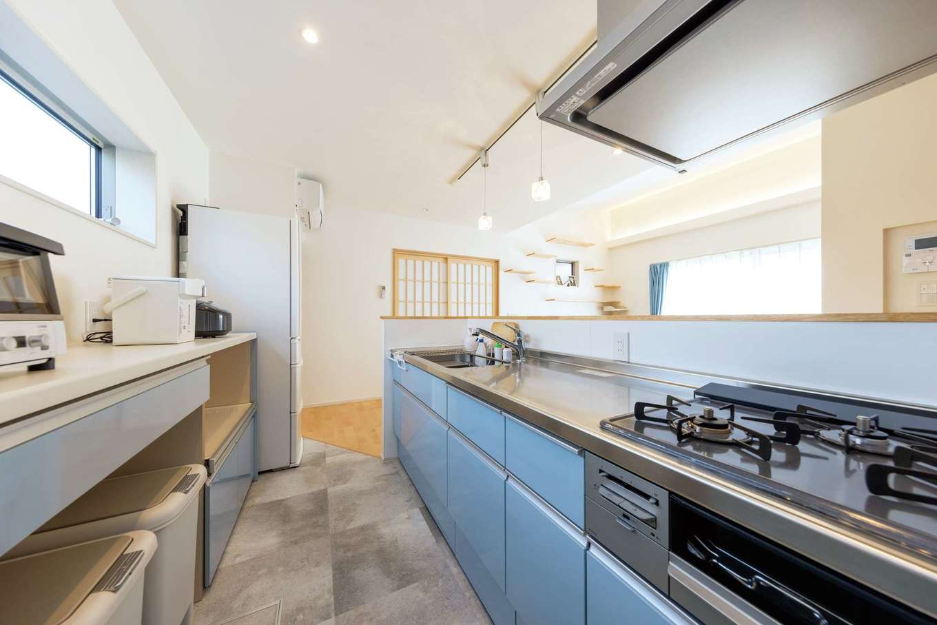 内田建設｜背を向けて料理していたキッチンも対面式に