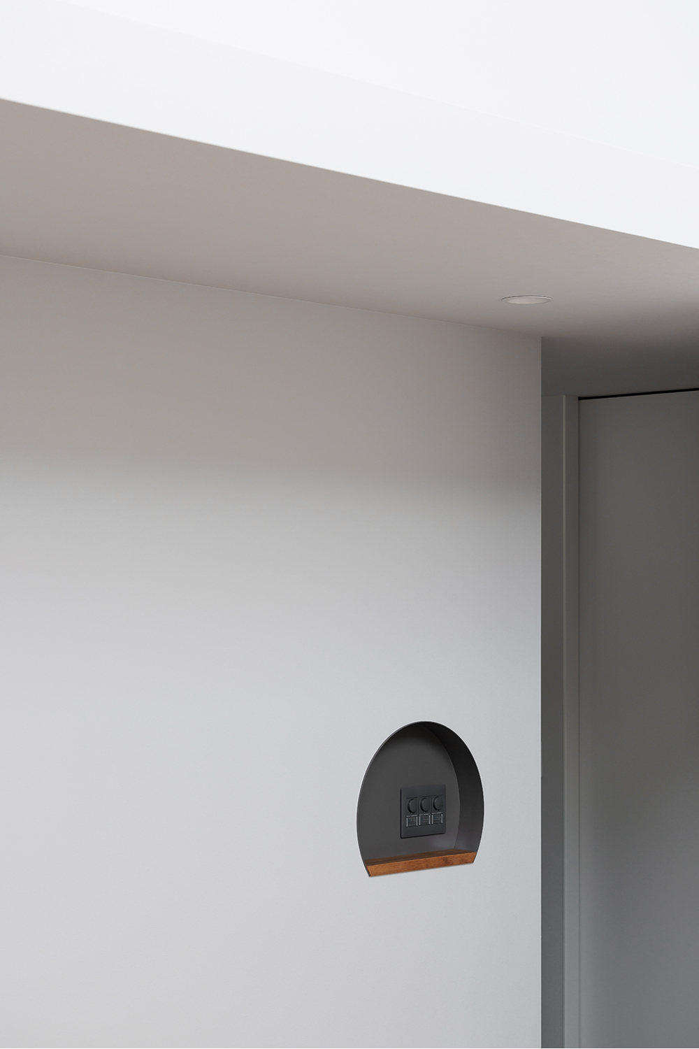 tact design firm【デザイン住宅、子育て、間取り】スイッチのニッチ