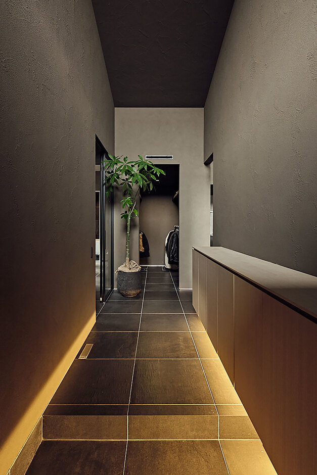 平屋建築ブルーハウス 上質な空間と2つのサウナが心を潤すリゾートな平屋 画像3