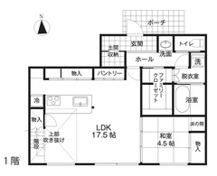 窓から陽光注ぐ、心地よいカフェ風住宅