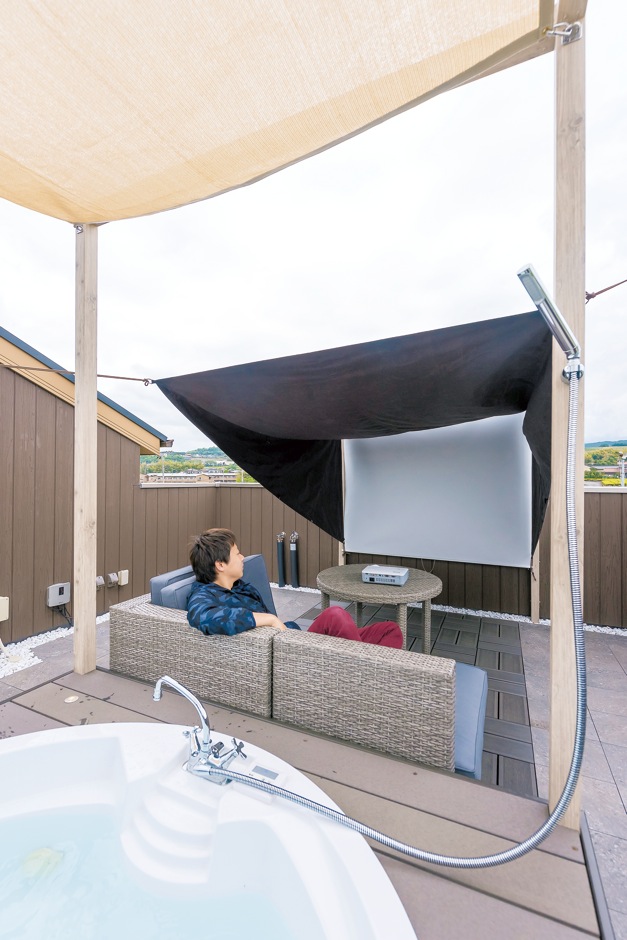ＩＤＫ 住まいの発見館【1000万円台、子育て、屋上バルコニー】ソファでくつろぎながらTVやお気に入りのDVD鑑賞ができる、屋上ホームシアター