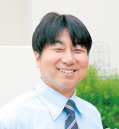 本社営業推進部 課長 強矢 秀樹さん
