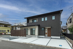 洗練されたモダン住宅で過ごす豊かな時間