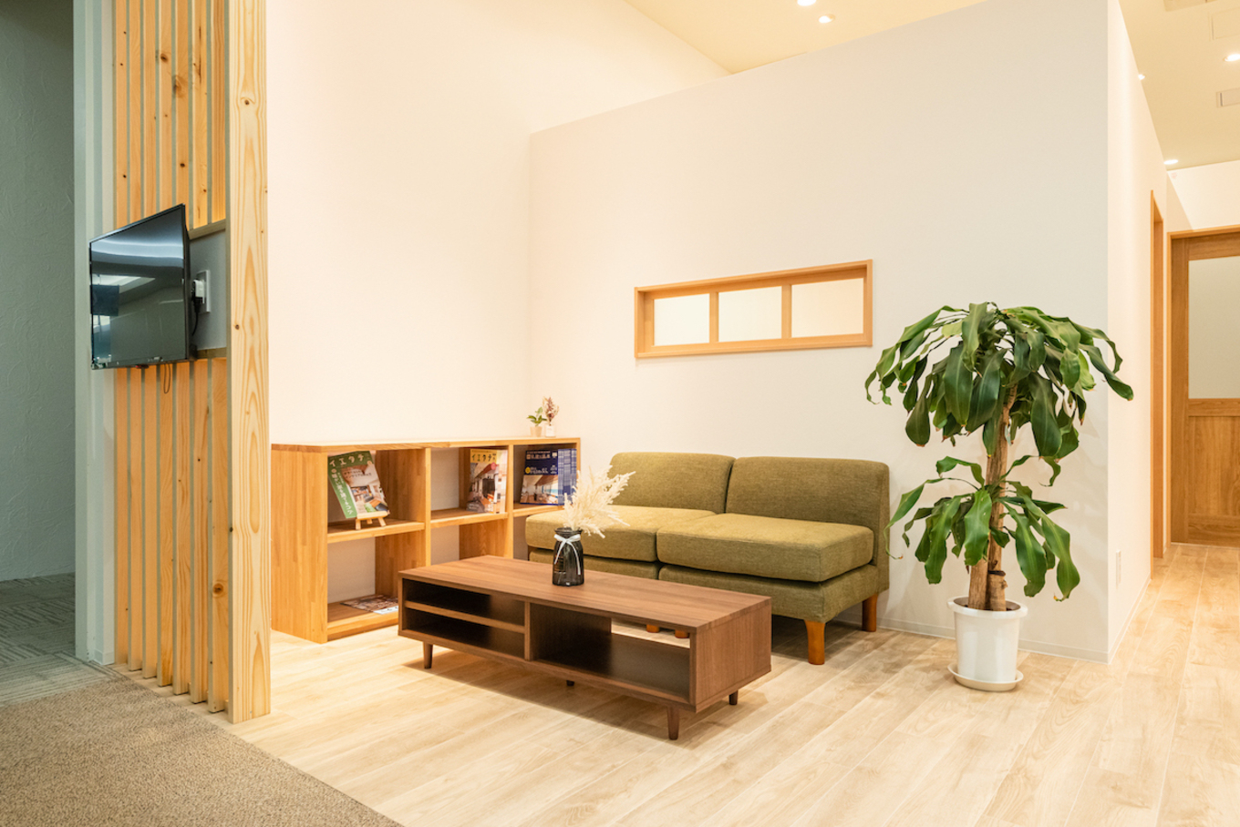 イオンタウン富士南店