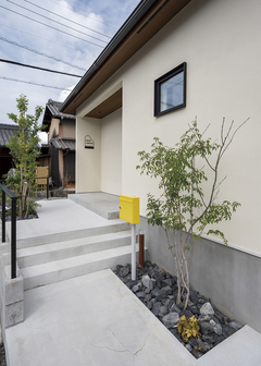 防音対策でピアノ教室を叶え、パッシブデザインも取り入れた高性能住宅