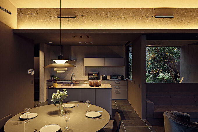 平屋建築ブルーハウス 上質な空間と2つのサウナが心を潤すリゾートな平屋 画像17