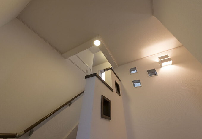 照明までトータルコーディネートすることにより統一感のある家に仕上がった