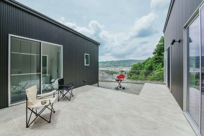 東三河を一望できるテラスでBBQ三昧！