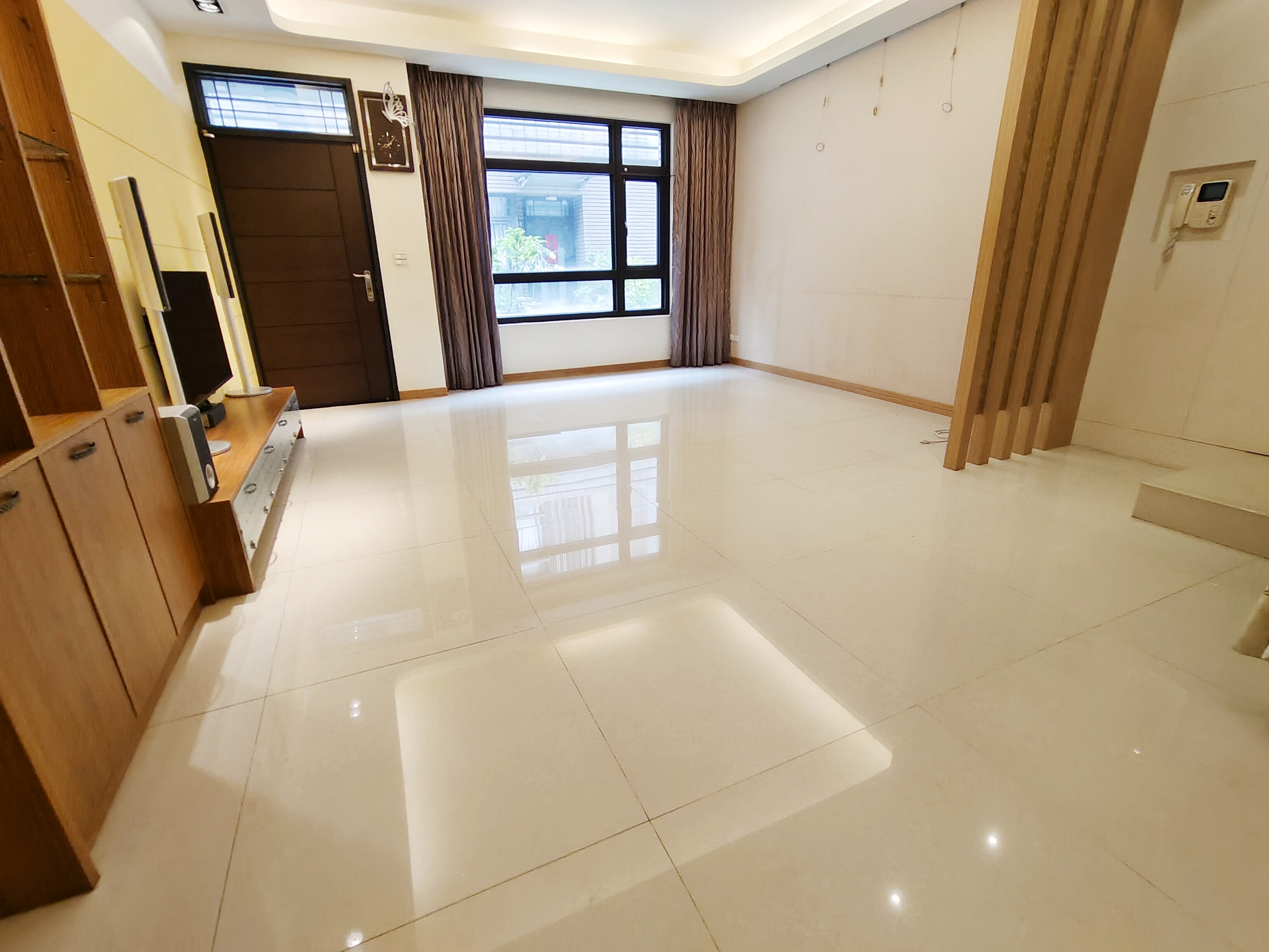 竹光國中學區稀有獨等簡約風雙車庫別墅