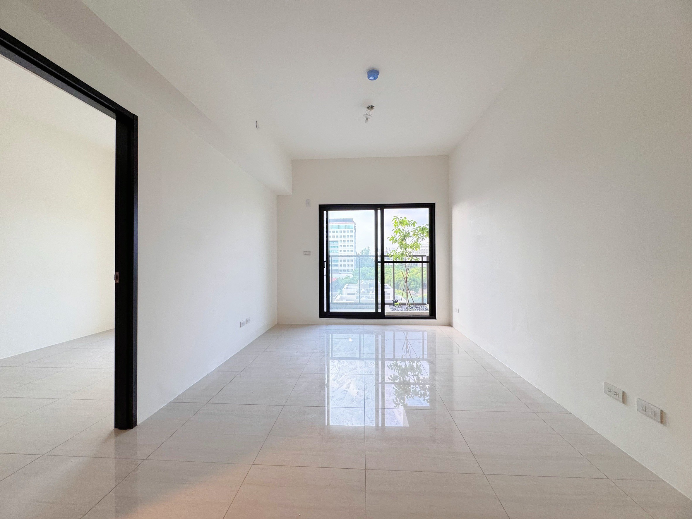 中洲向山學全新平車三房DJ