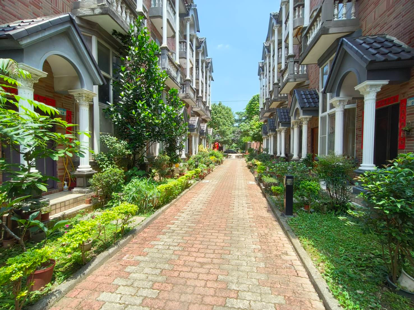 獨家專任~平鎮獅子林金陵華城美別墅